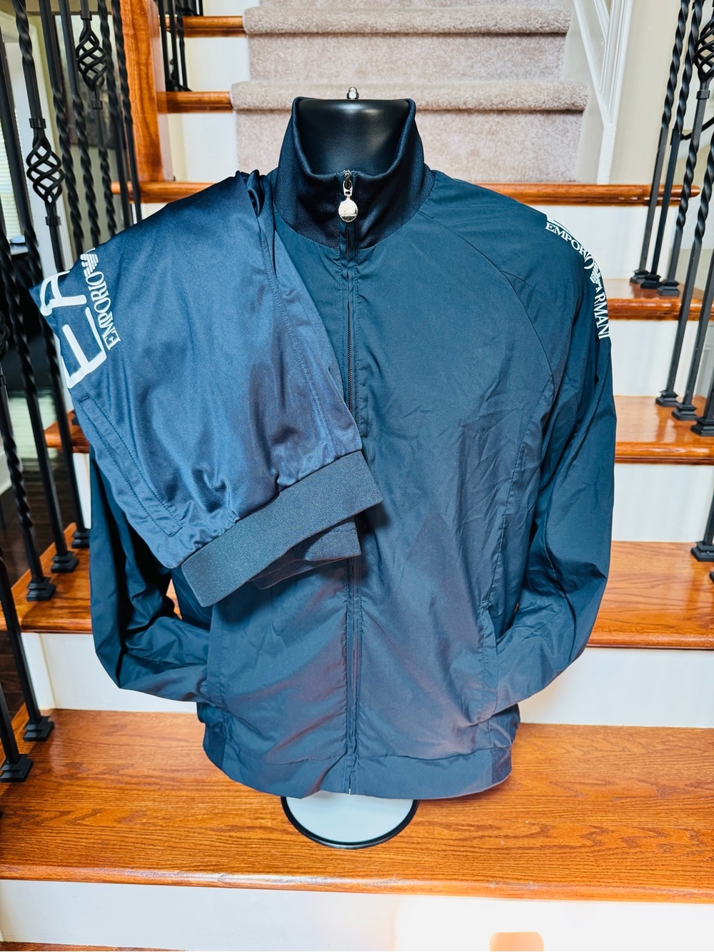 EA7 Emporio Armani Men’s Track Set L Navy Charcoal 2-Tone Jacket Pants